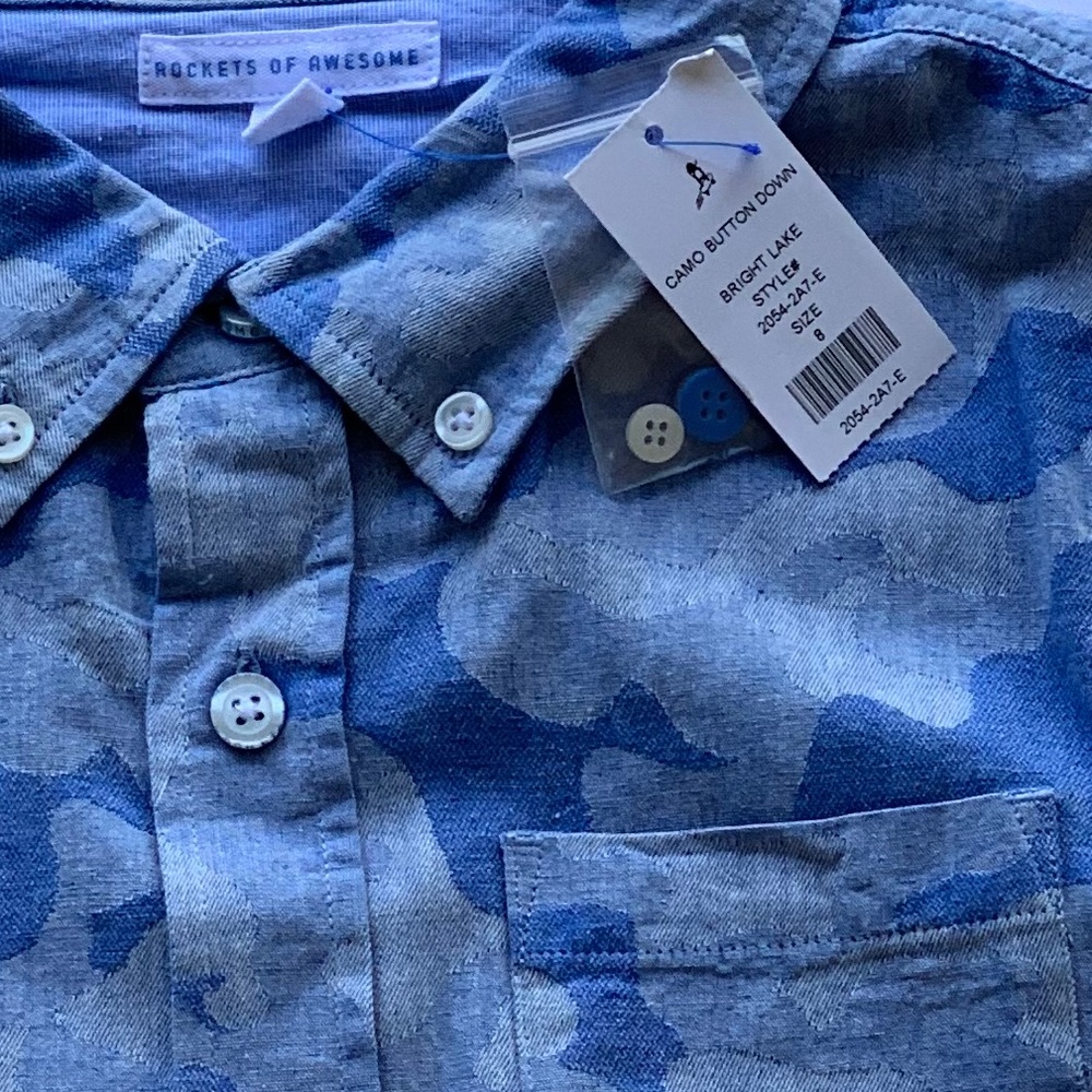 Boys Faded Camo Button Down, Blue, NWT, Size 8 - Picture 2 of 2